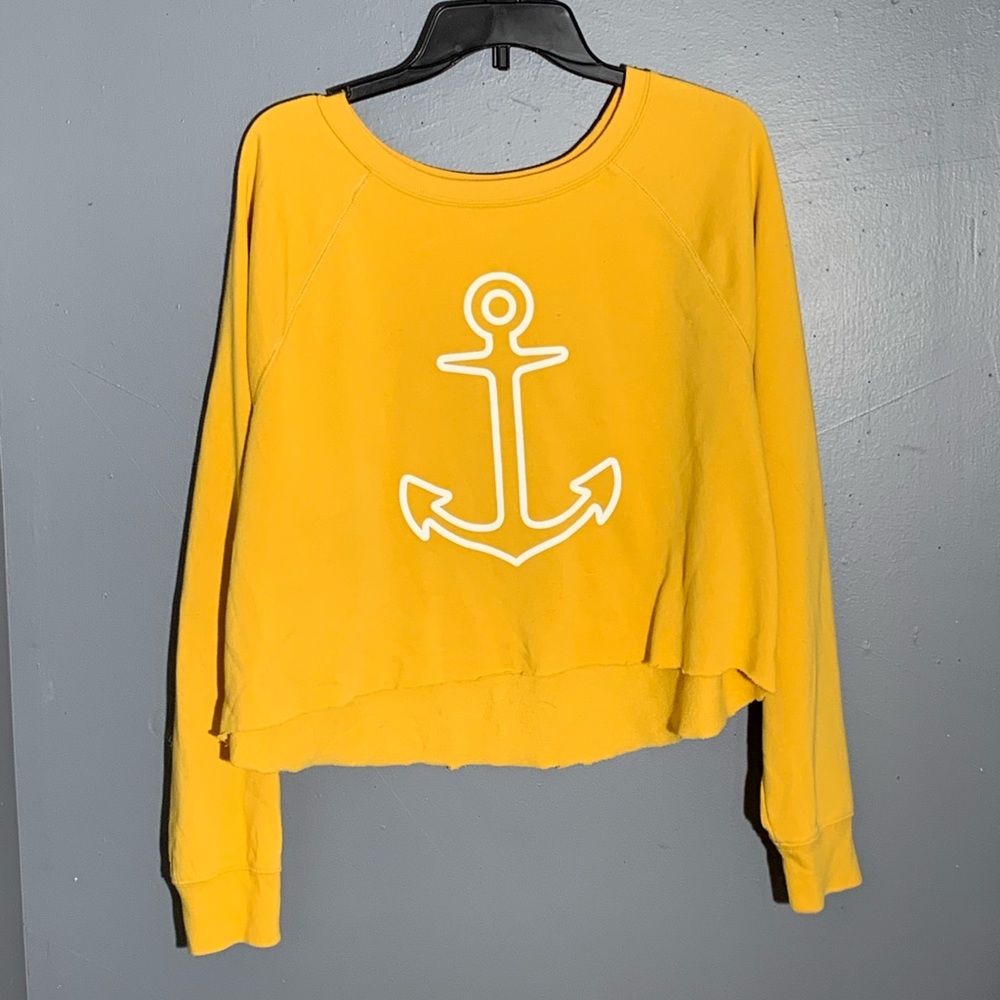 yellow cropped crew neck